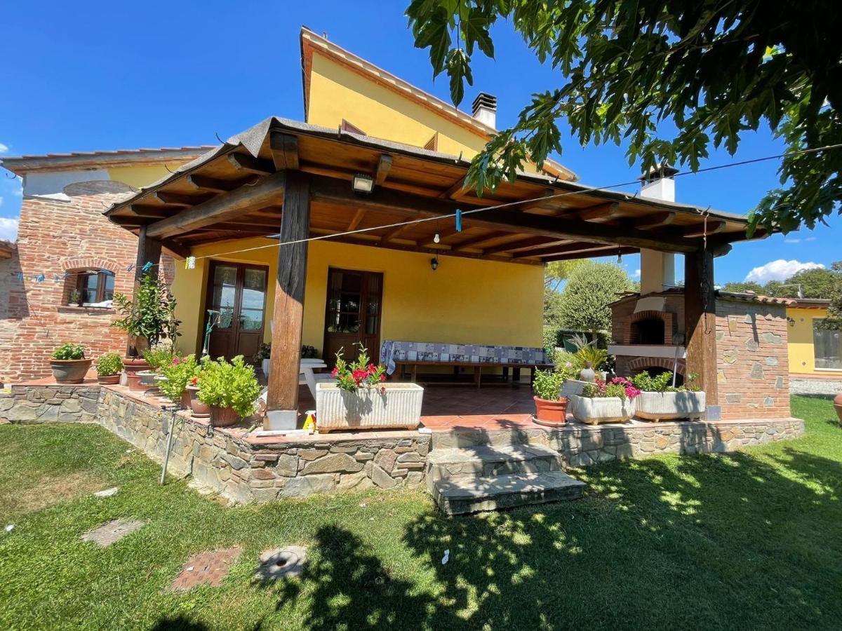 Il Poggio Hotell Pontedera Eksteriør bilde