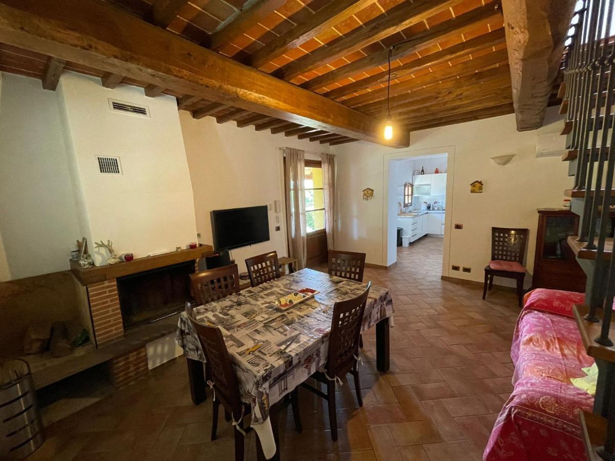 Il Poggio Hotell Pontedera Eksteriør bilde