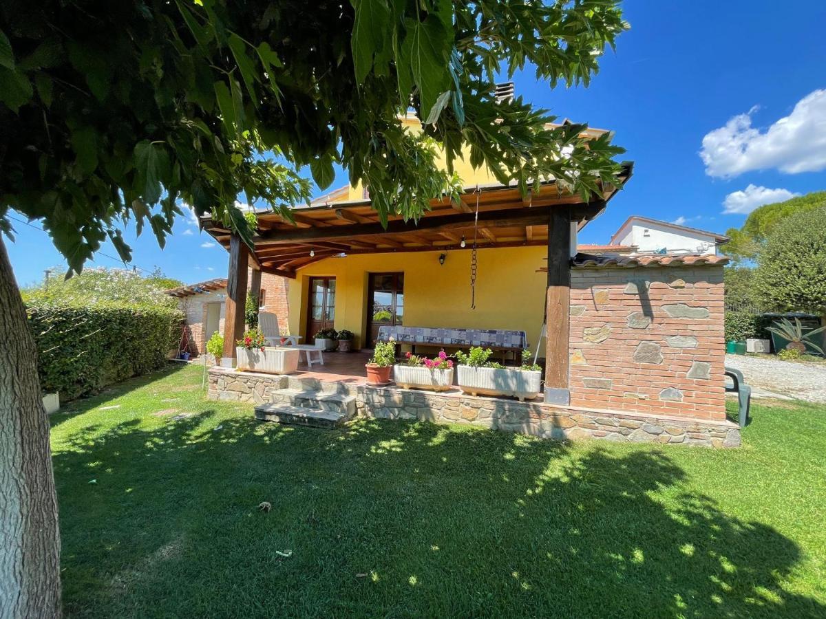 Il Poggio Hotell Pontedera Eksteriør bilde
