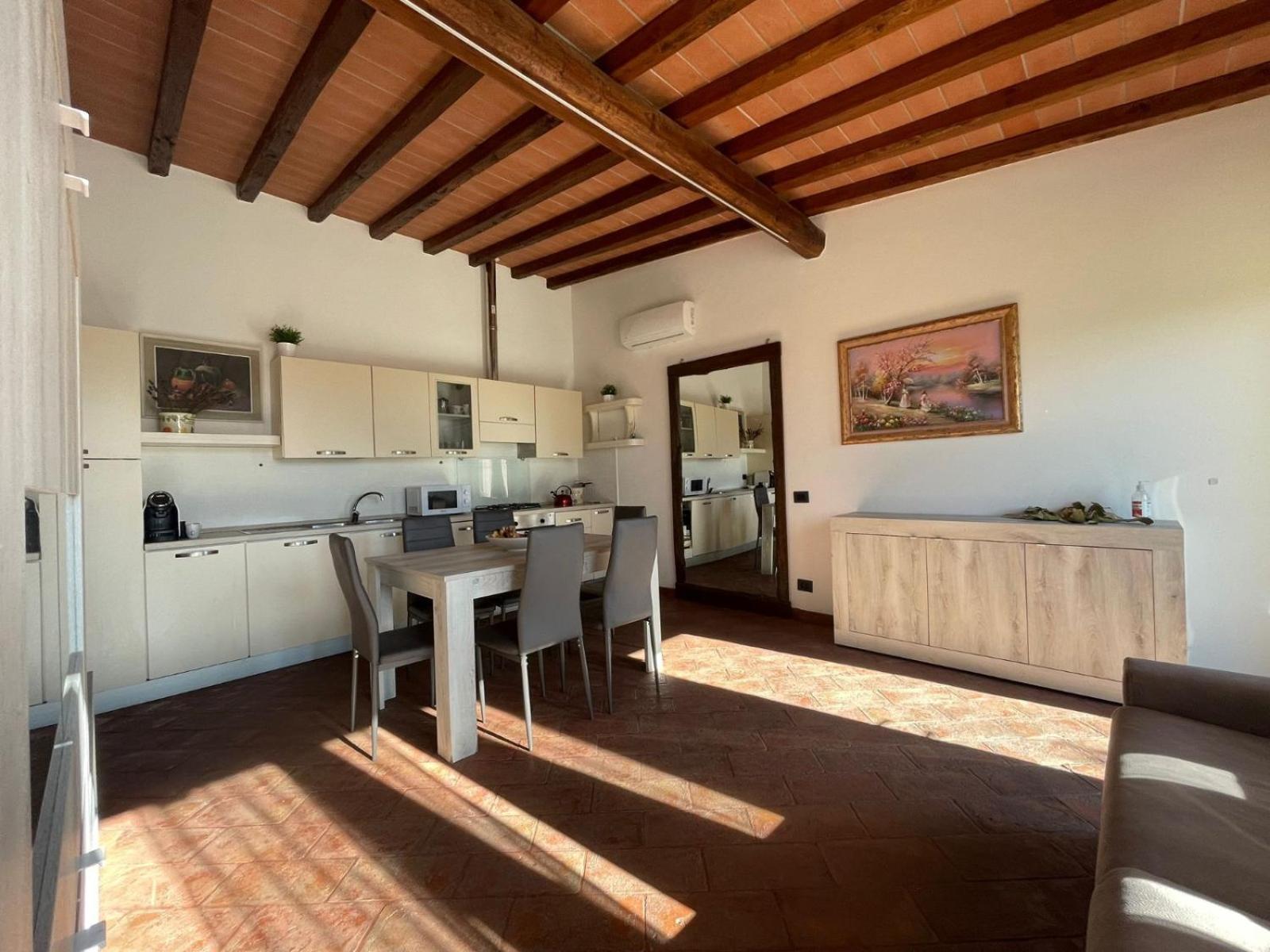 Il Poggio Hotell Pontedera Eksteriør bilde
